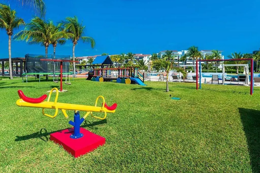 Casa Coral @Mareazul Playa Del Carmen Apartment